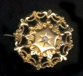 old-restorated-pin-gold-diamonds