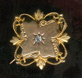 broche-en-or-restauree