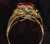 old-gold-ring-with-ruby